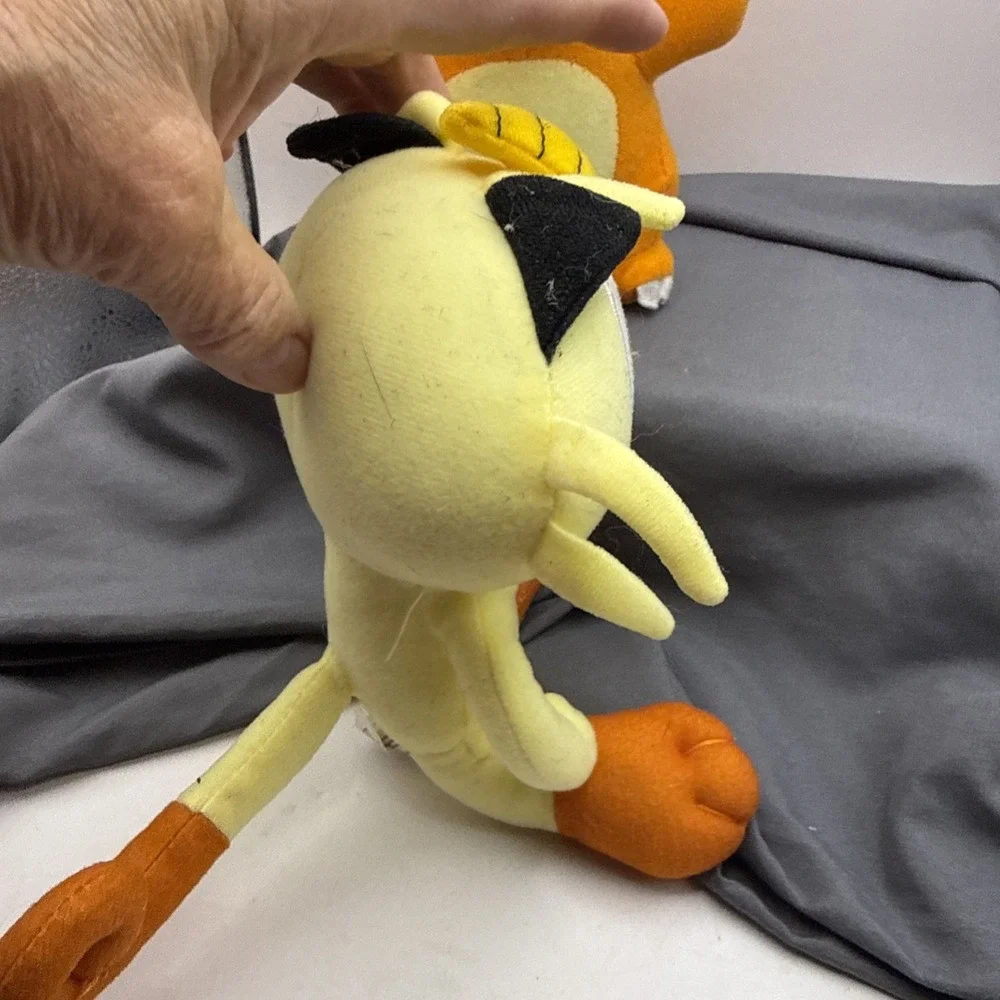 Pokémon Charmander And Meowith Plush Small Pre Owned